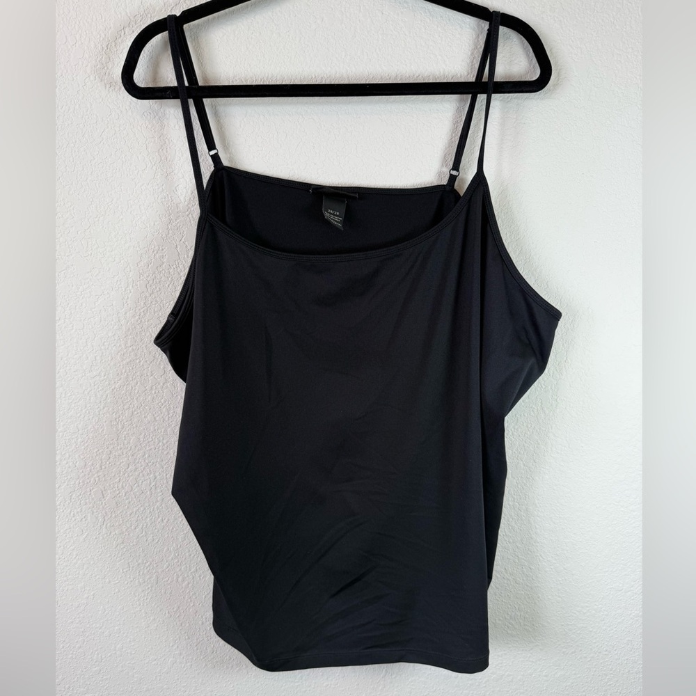 Lane Bryant Black Camisole Tank Top Size 26/28 Adjustable Straps Stretch